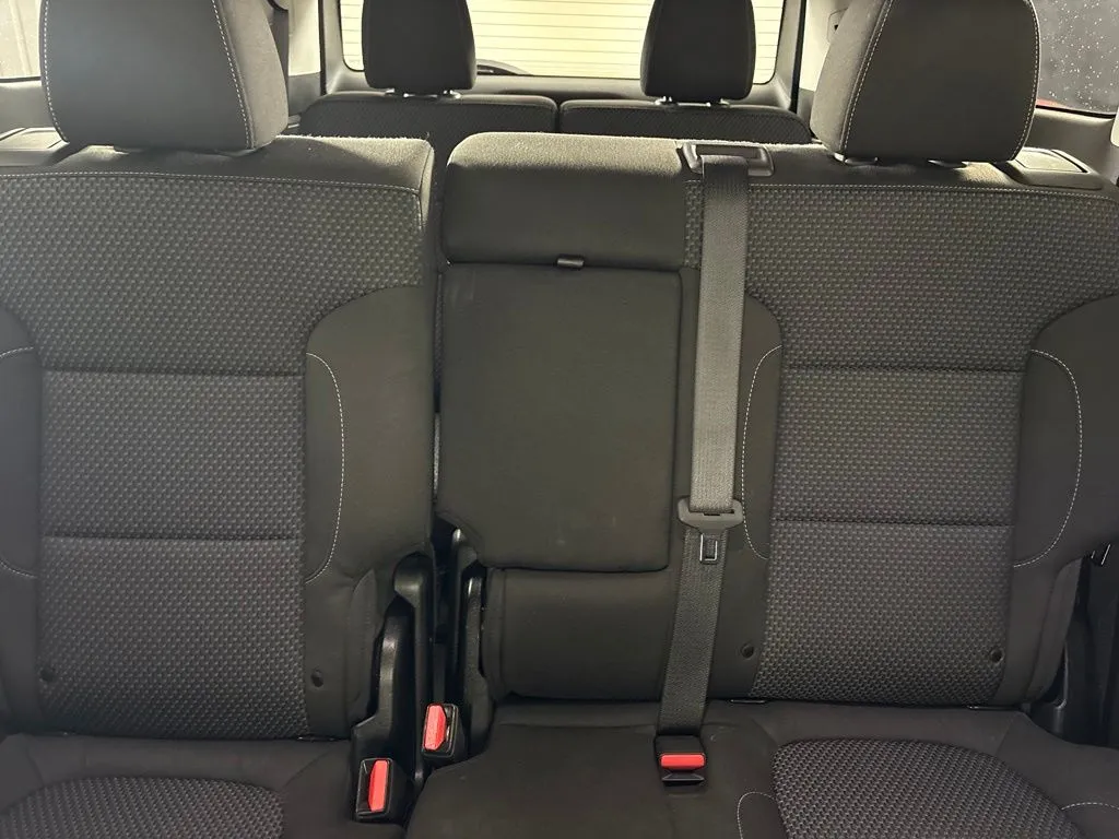 GMC Acadia photo 42