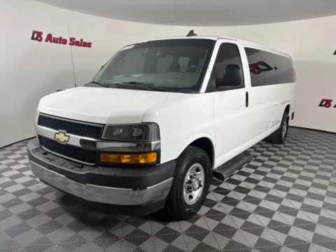 White 2019 Chevrolet Express 3500 LT for sale in Des Arc, AR
