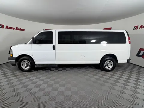 Another view of 2019 Chevrolet Express 3500 LT for sale in Des Arc, AR at D3 Auto Sales - Des Arc, AR