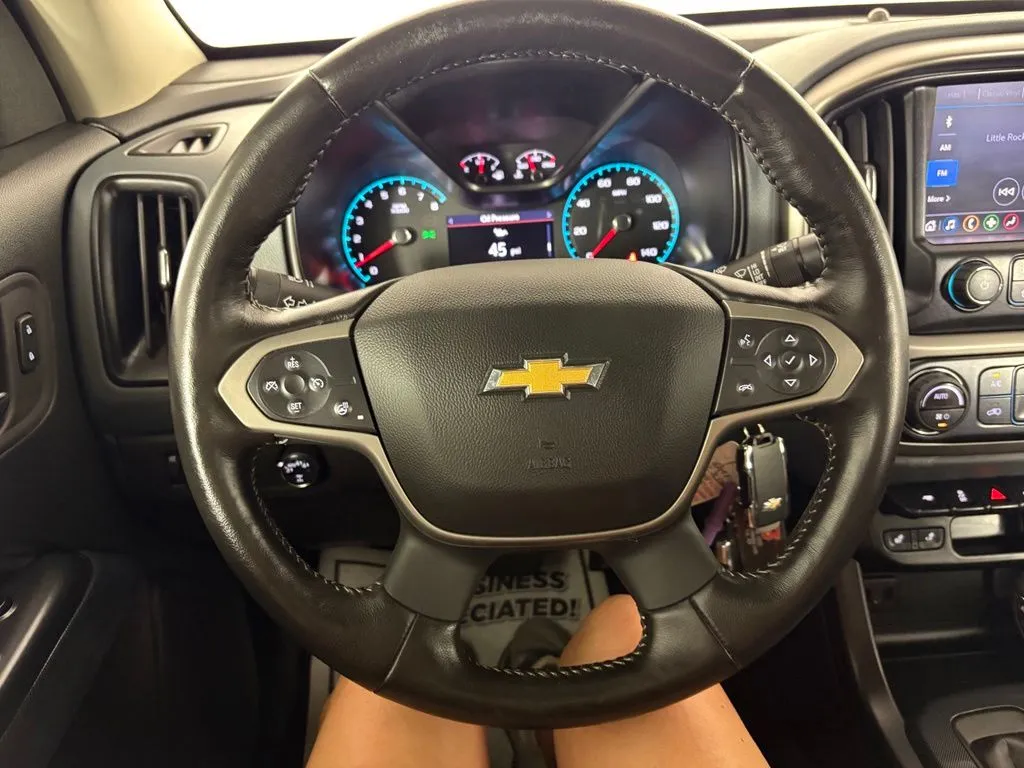 Chevrolet Colorado photo 18