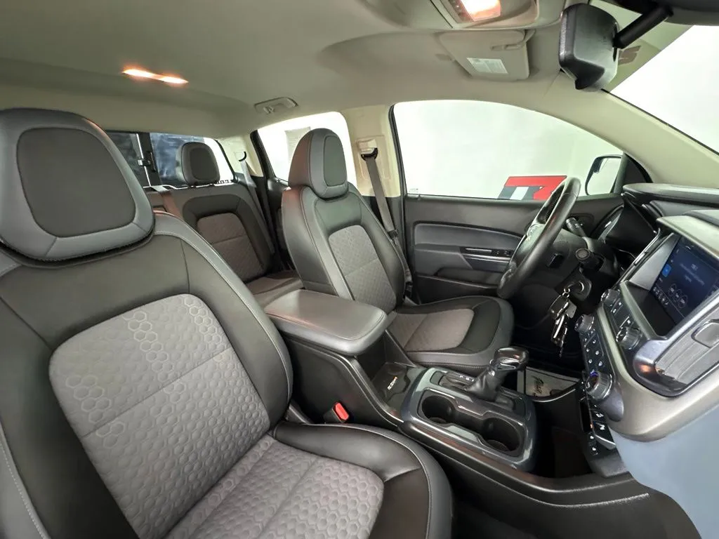 Chevrolet Colorado photo 33