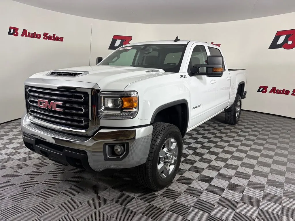 White 2018 GMC Sierra 2500 HD SLE for sale in Des Arc, AR