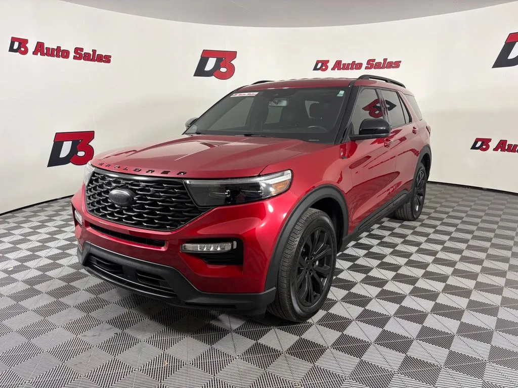 Ford Explorer photo 2