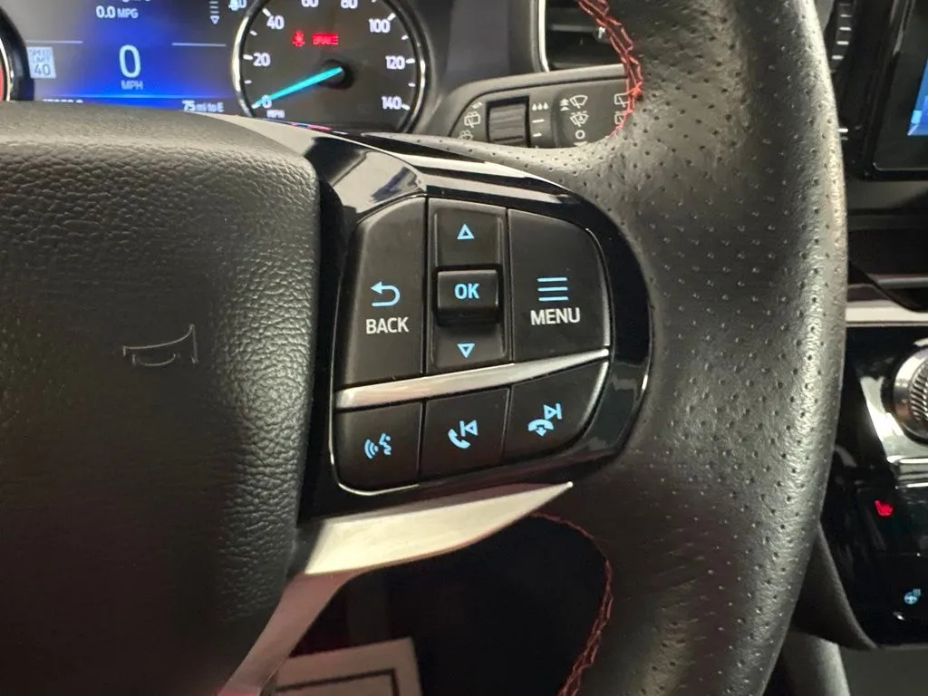 Ford Explorer photo 19