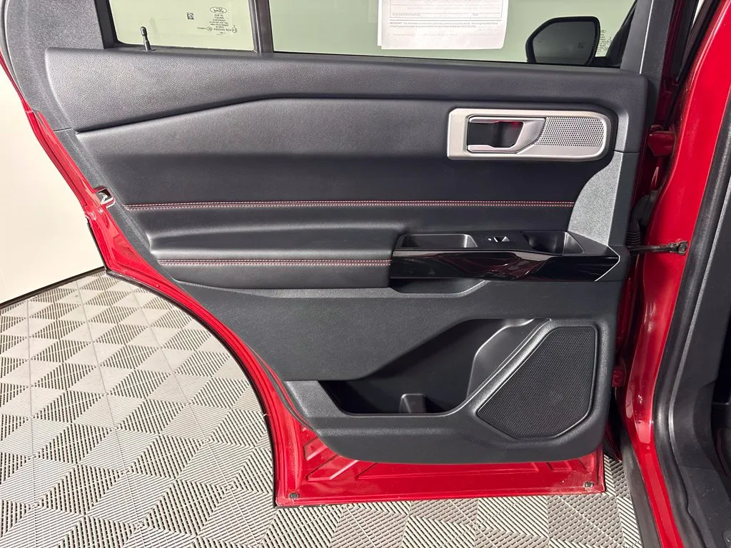 2023 Ford Explorer ST-LINE - Photo 43