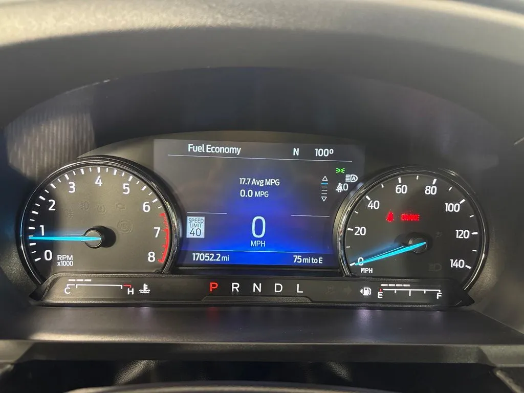 Ford Explorer photo 20