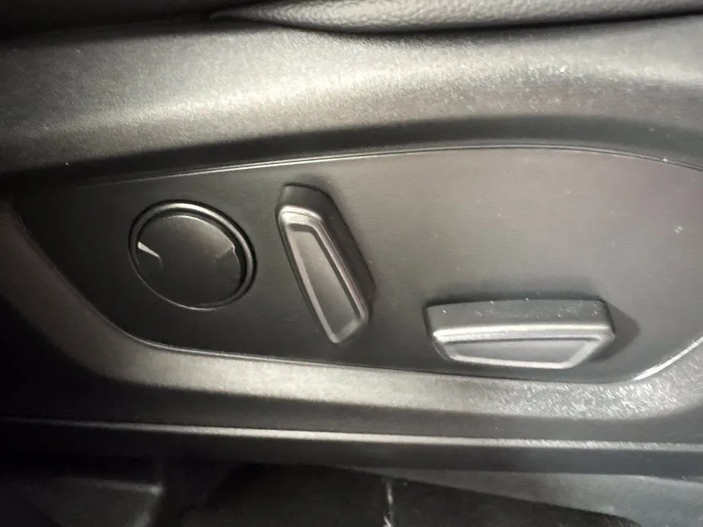 2023 Ford Explorer ST-LINE - Photo 36