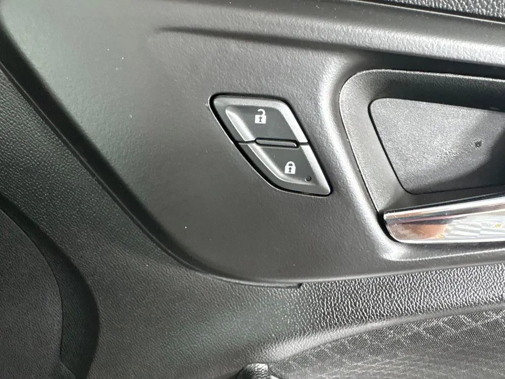 Chevrolet Malibu photo 34