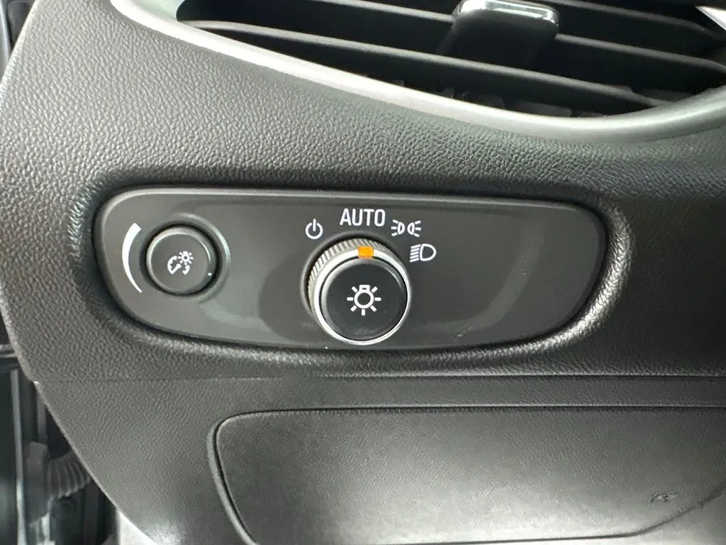 Chevrolet Malibu photo 15