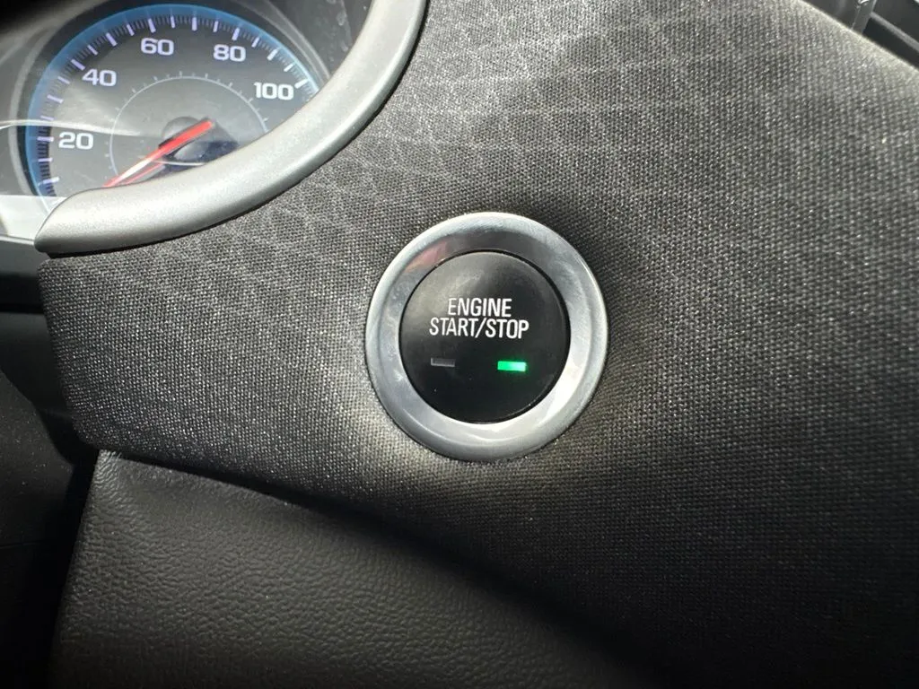 Chevrolet Malibu photo 25
