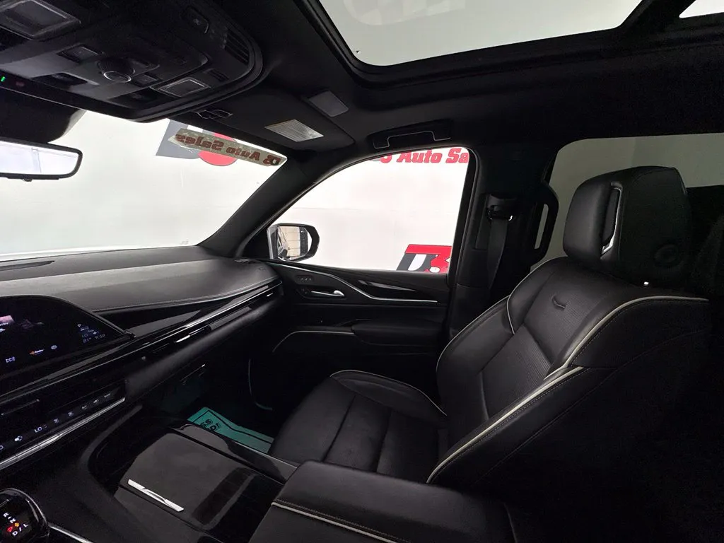 2023 Cadillac Escalade Sport - Photo 34