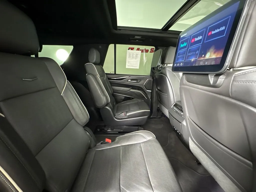 Cadillac Escalade photo 49