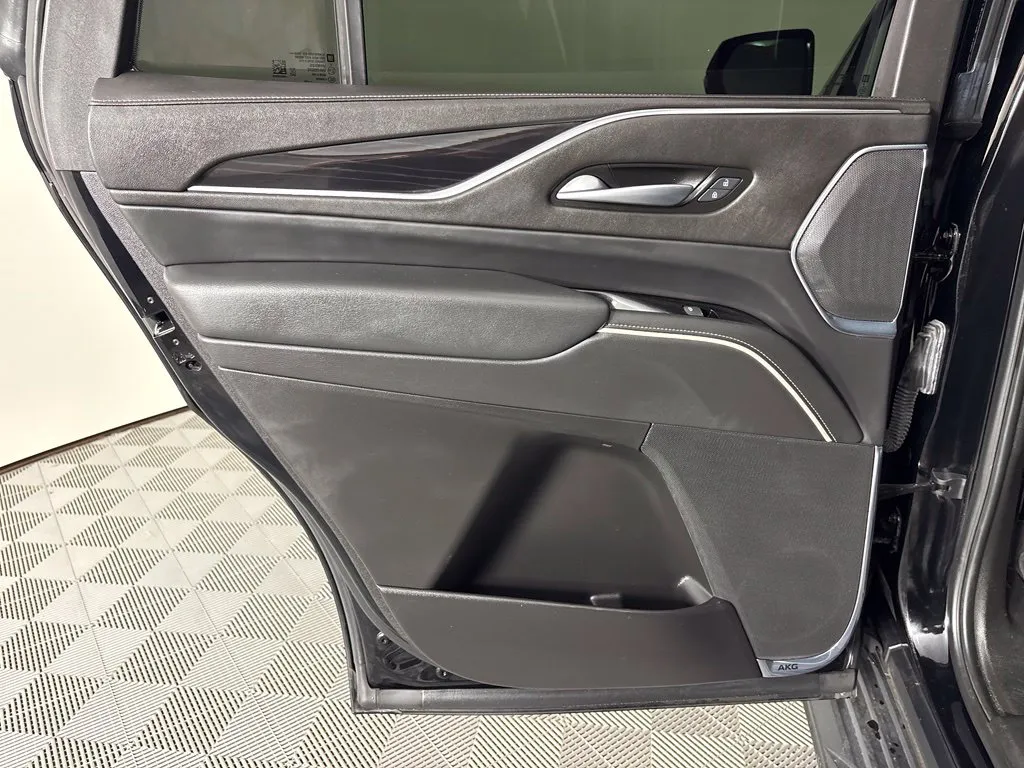 2023 Cadillac Escalade Sport - Photo 48