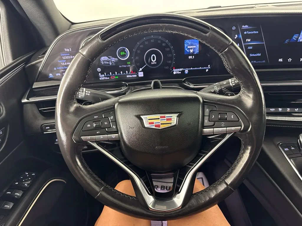 2023 Cadillac Escalade Sport - Photo 24