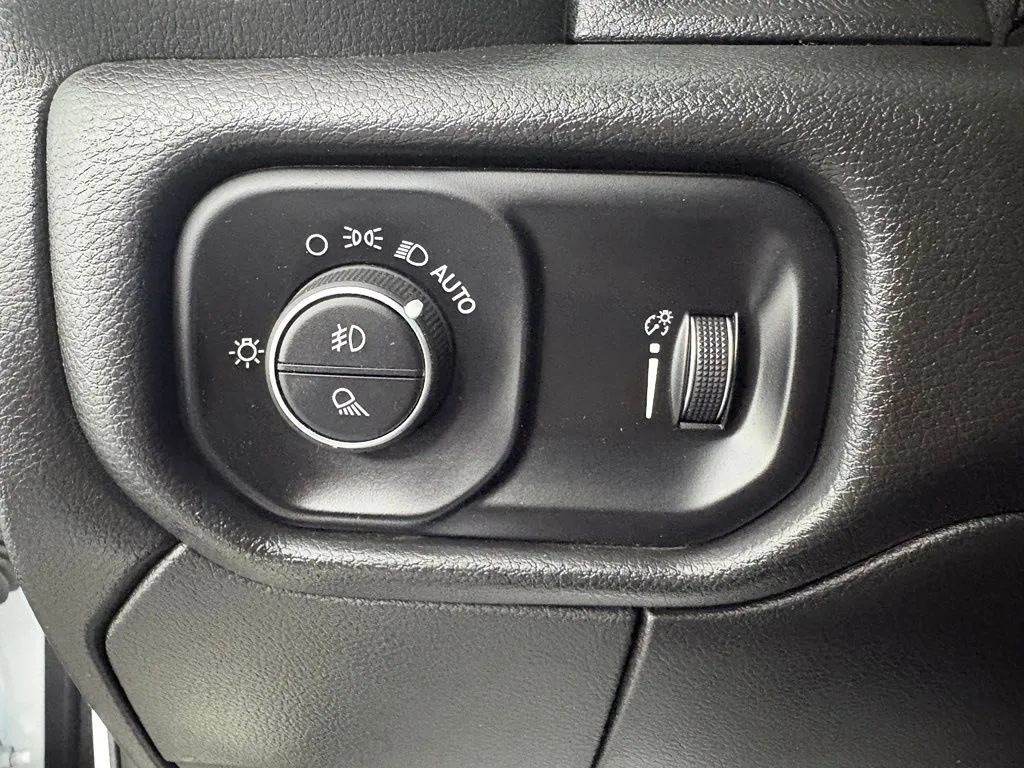 Ram 2500 photo 16