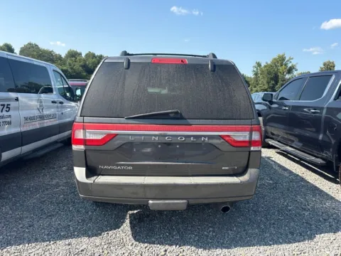 More photos of 2015 Lincoln Navigator at D3 Auto Sales - Des Arc, AR, AR