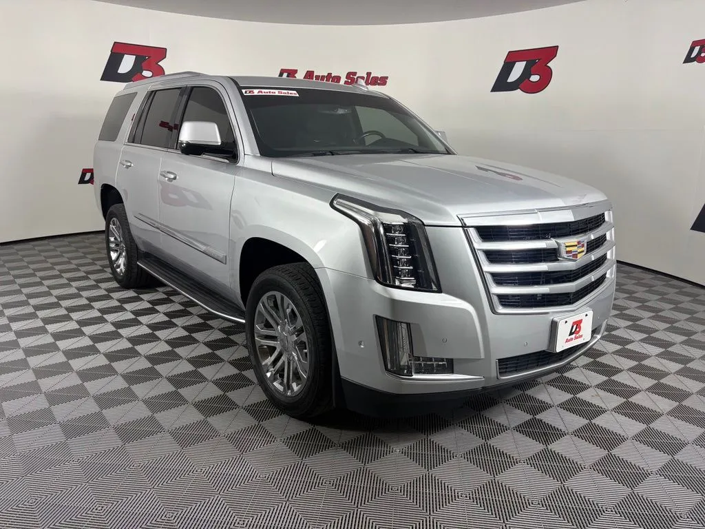 Cadillac Escalade photo 8
