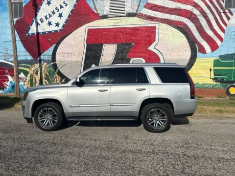 Another view of 2020 Cadillac Escalade for sale in Des Arc, AR at D3 Auto Sales - Des Arc, AR