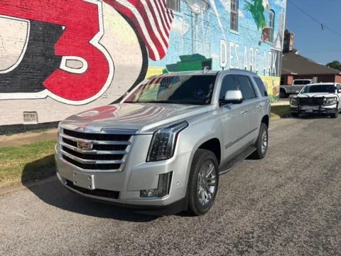 Photos of 2020 Cadillac Escalade for sale in Des Arc, AR at D3 Auto Sales - Des Arc, AR