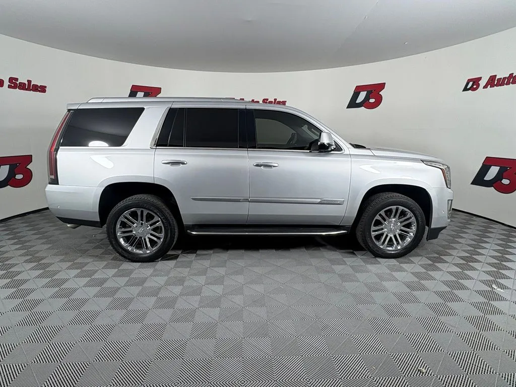 Cadillac Escalade photo 7