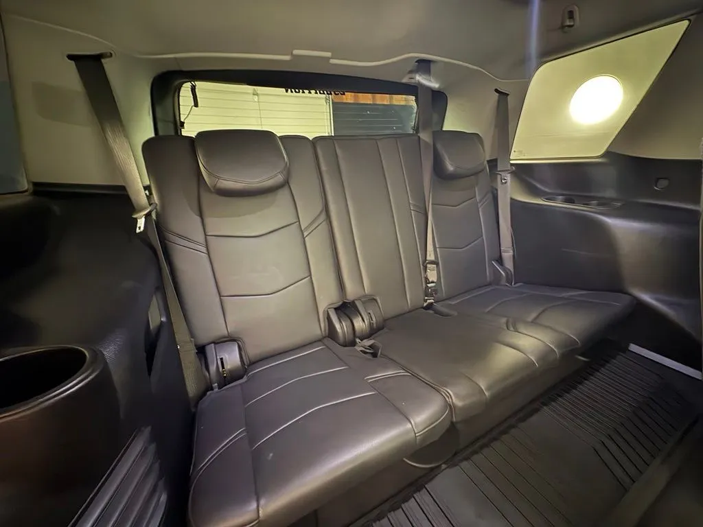 Cadillac Escalade photo 49