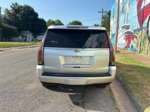 More photos of 2020 Cadillac Escalade at D3 Auto Sales - Des Arc, AR, AR