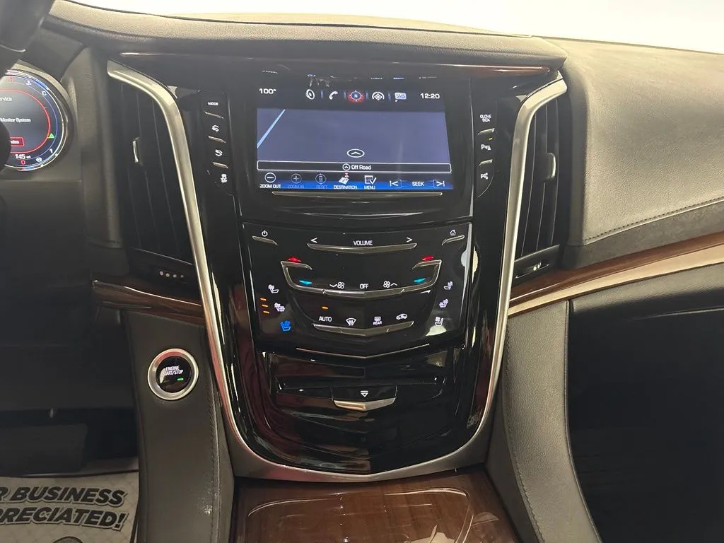 Cadillac Escalade photo 24
