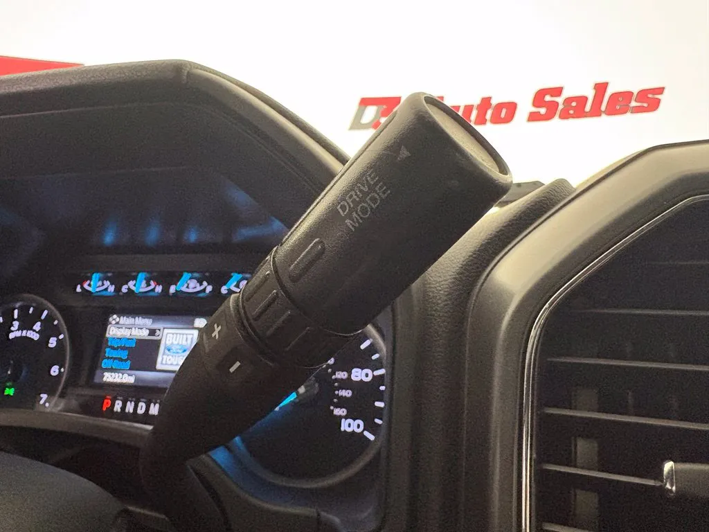 Ford F-250SD photo 21
