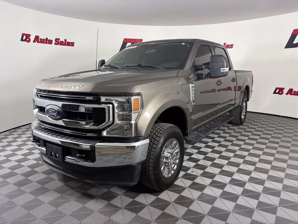 Ford F-250SD photo 2