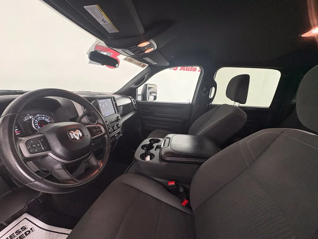 2024 RAM Ram 3500 Pickup Tradesman - Photo 15