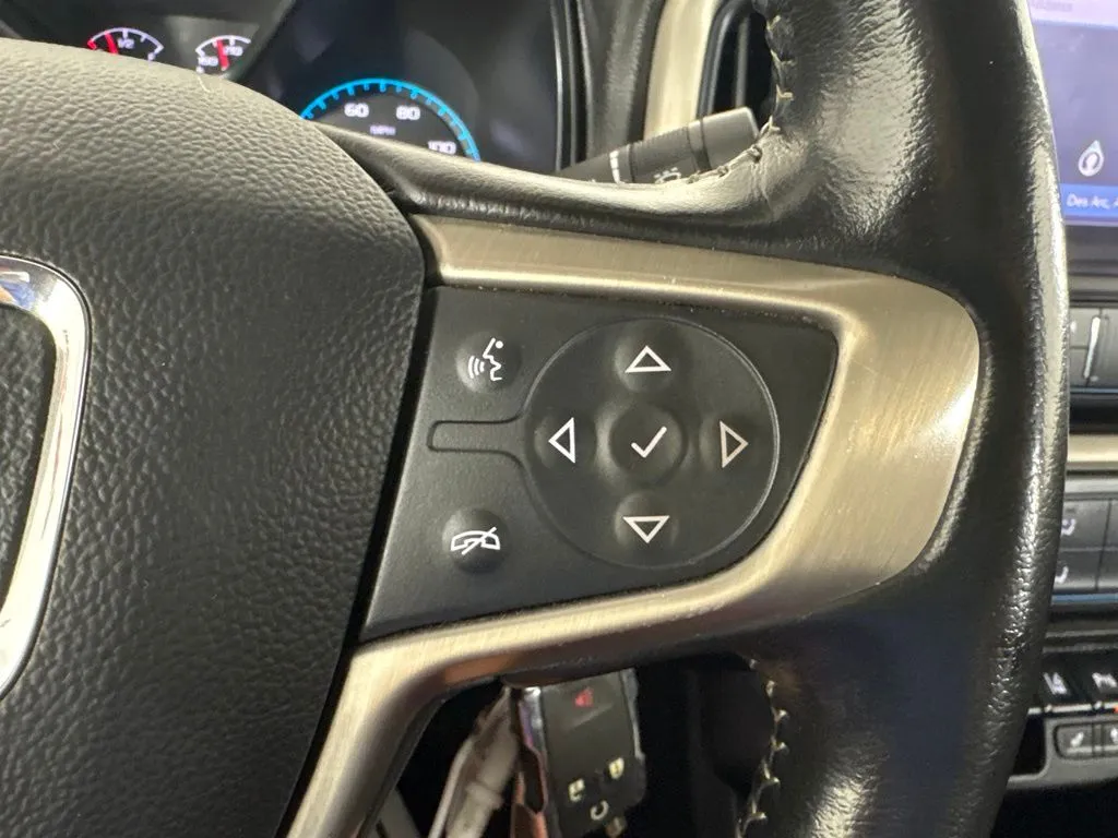 GMC Canyon photo 18