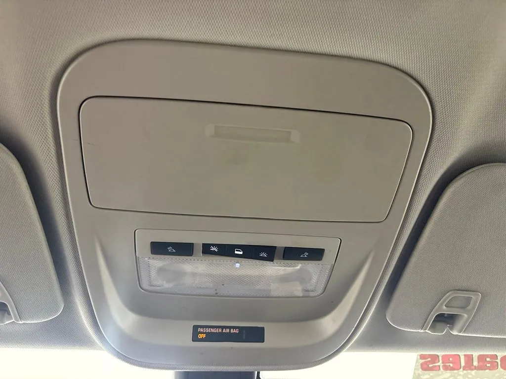 GMC Canyon photo 28