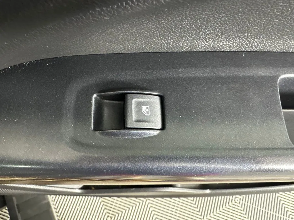 GMC Canyon photo 36