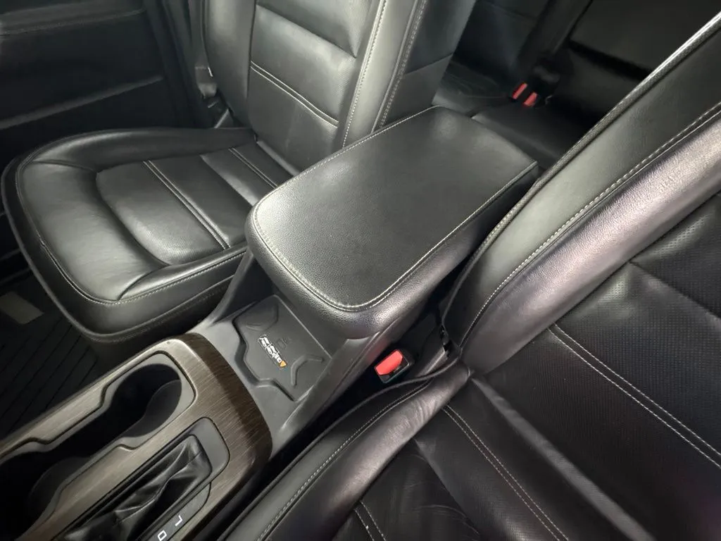GMC Canyon photo 30