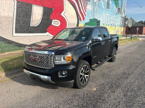 Photos of 2020 GMC Canyon Denali for sale in Des Arc, AR at D3 Auto Sales - Des Arc, AR