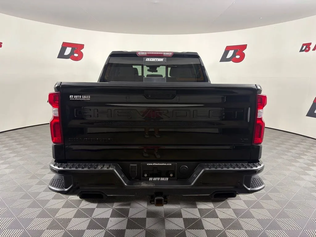 Chevrolet Silverado photo 5