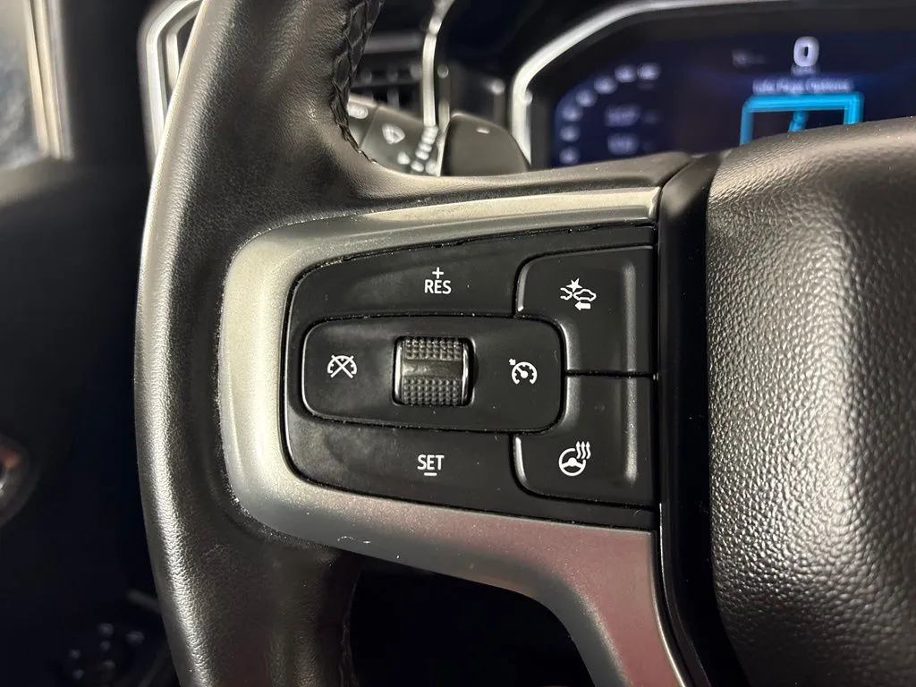Chevrolet Silverado photo 21