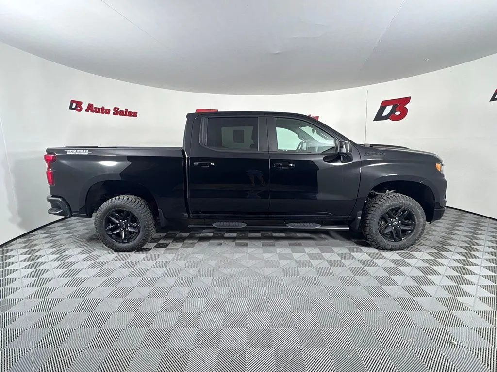 Chevrolet Silverado photo 7