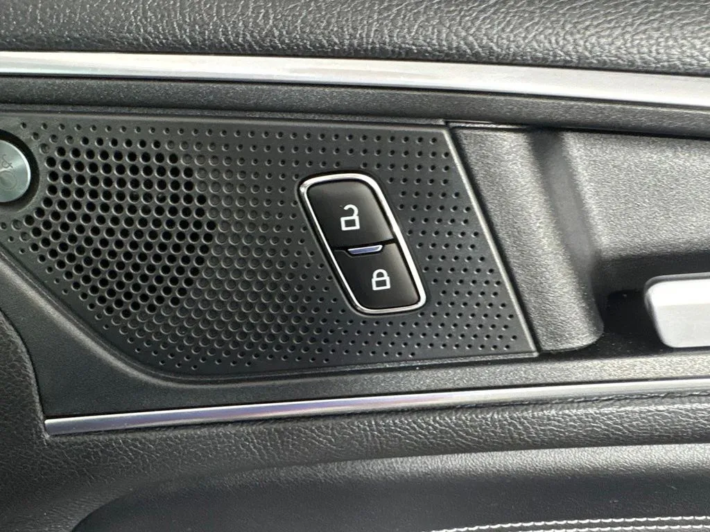 Ford Edge photo 35
