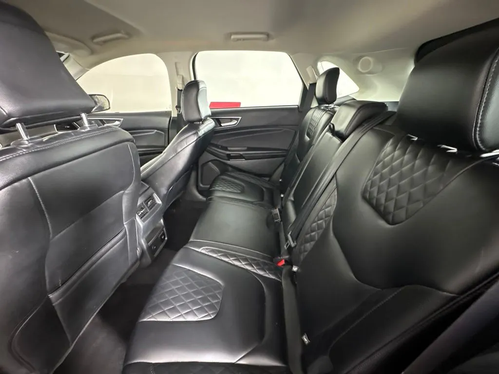 Ford Edge photo 39