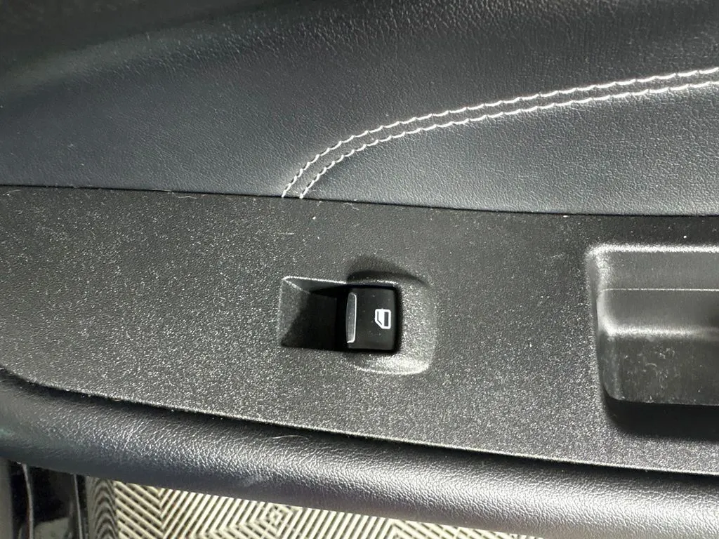 Ford Edge photo 36