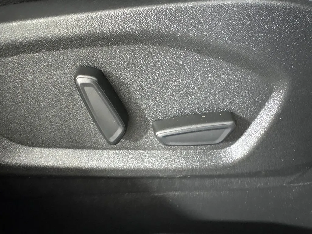 Ford Edge photo 33