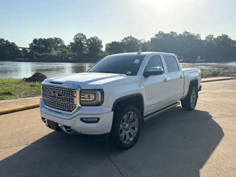 Photos of 2018 GMC Sierra 1500 Denali for sale in Des Arc, AR at D3 Auto Sales - Des Arc, AR