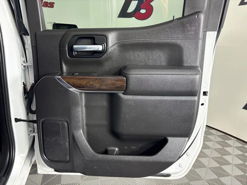 GMC Sierra photo 47