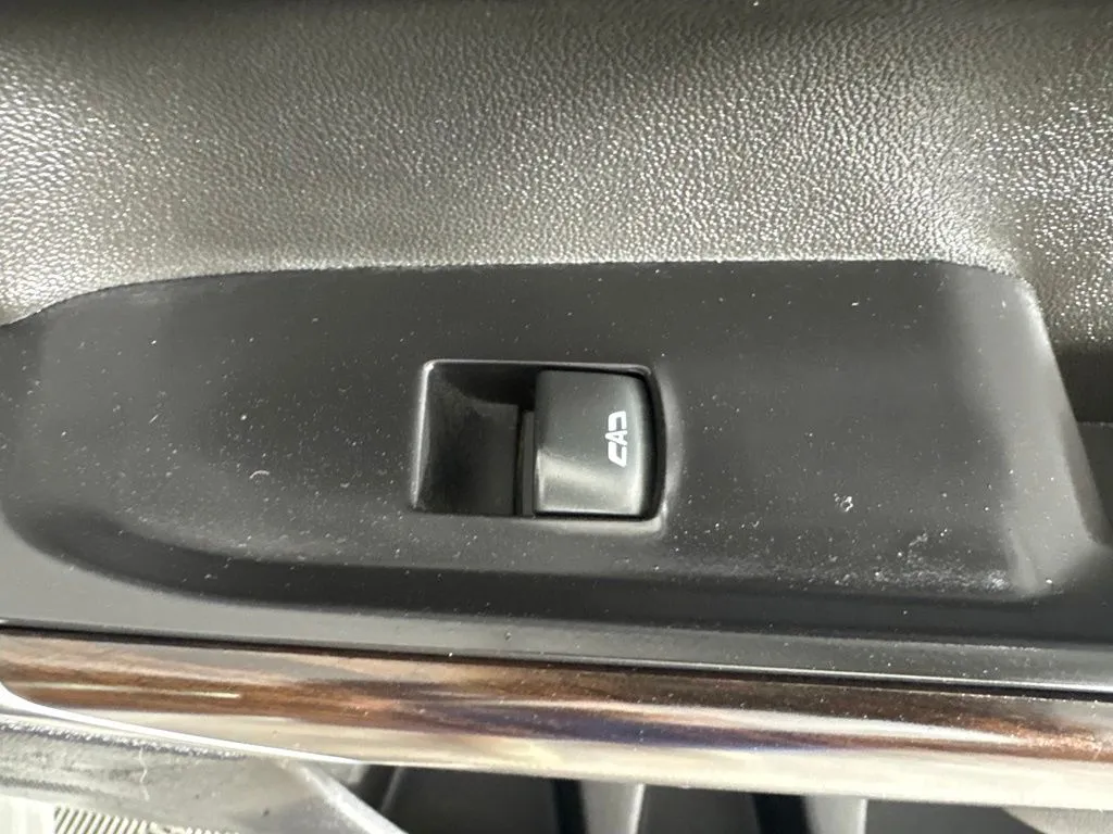 GMC Sierra photo 38