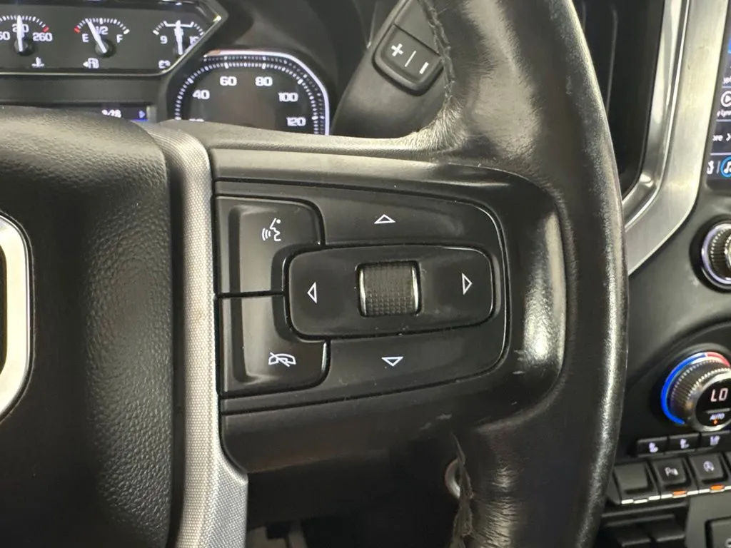GMC Sierra photo 22
