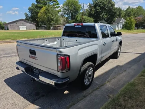 More photos of 2017 GMC Sierra 1500 SLT at D3 Auto Sales - Des Arc, AR, AR