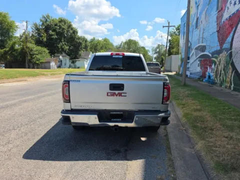 More photos of 2017 GMC Sierra 1500 SLT at D3 Auto Sales - Des Arc, AR, AR