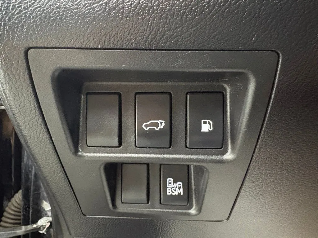 Lexus RX photo 16