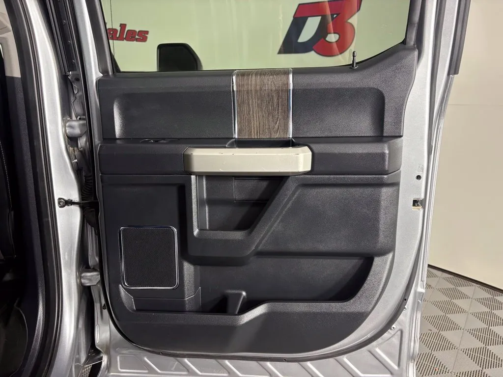 Ford F-250SD photo 53